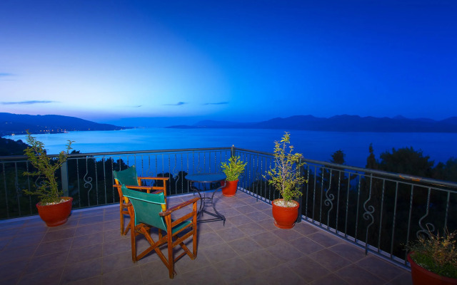 Aliki Hotel