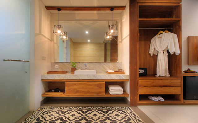 Sagara Candidasa by AHM