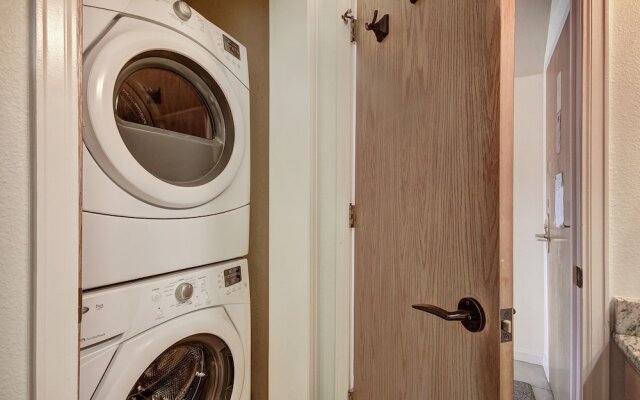 River Mnt Lodge E323F - 5 Br Condo