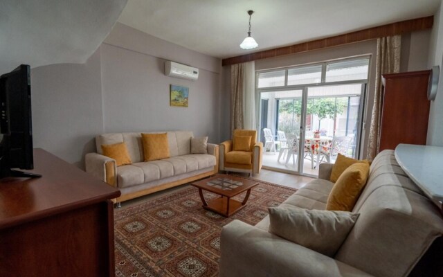 Serene House in Antalya With Shared Pool Garden