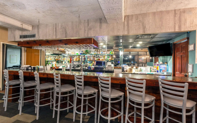 Ramada Plaza by Wyndham Virginia Beach