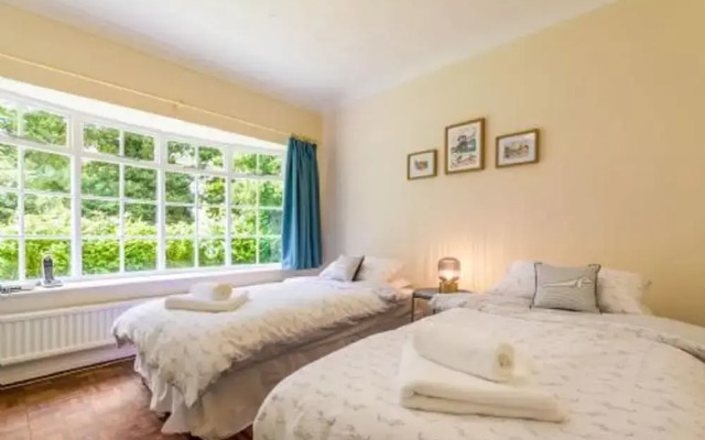Host Stay Alderfen View
