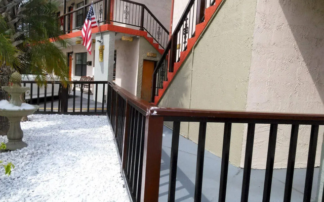 Merida Inn and Suites