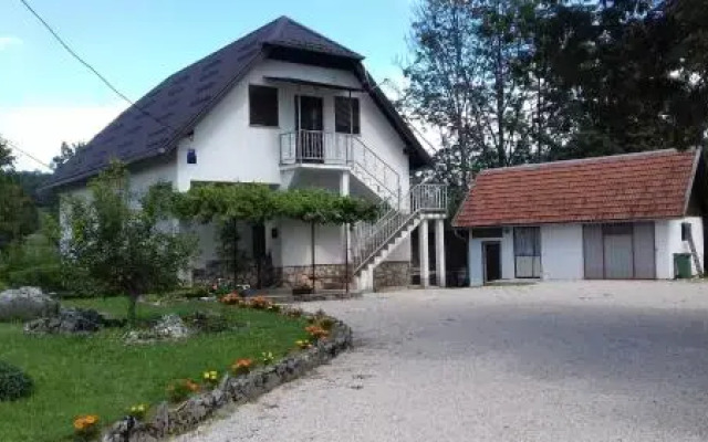 House Luketić