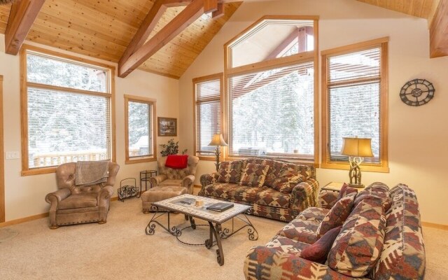 Moose Jaw 15 - 4 Br Townhouse