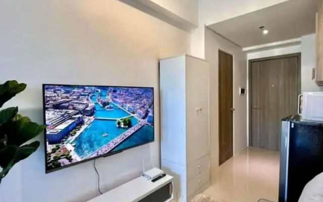 Stylish City Escape in Mandaluyong - Central Condo Living