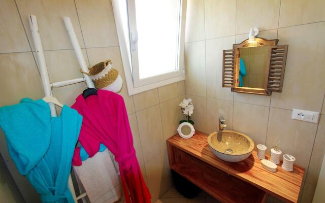 The Dream Residence 241