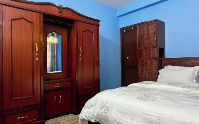 Private Couple Apartment