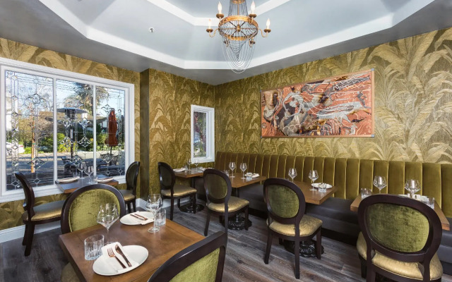 Mirabelle Inn and Restaurant