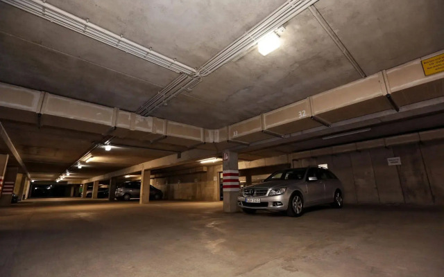 H24 Hoteltow
