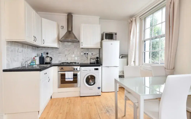 1 Bedroom Flat Near Kentish Town