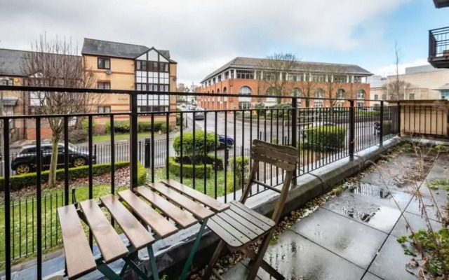 ✰ONPOINT 2 bedroom Apartment - River Kennet✰