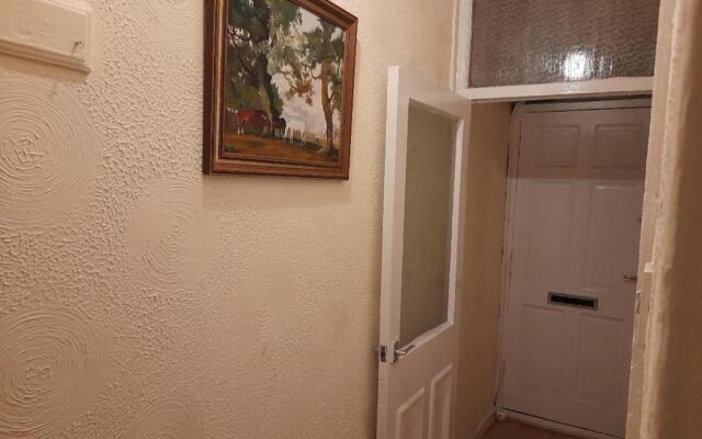 Immaculate 3-bed House in Middlesbrough With Wifi