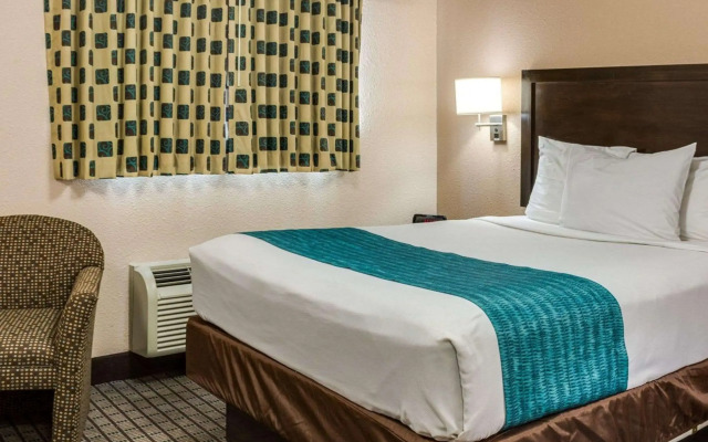 Suburban Studios Avondale