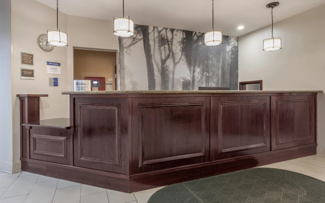 Best Western Plus Executive Inn - фото 4