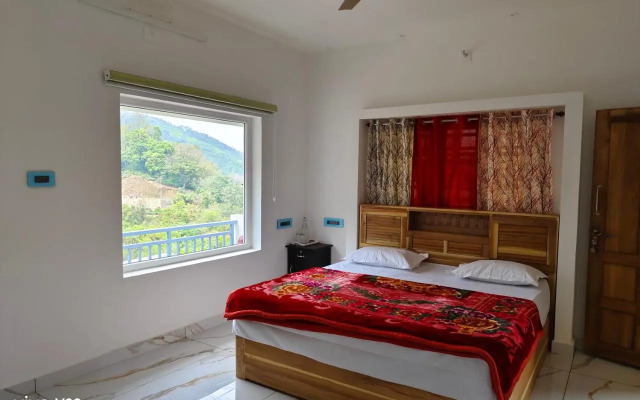 Pavithra Riverview Homestay