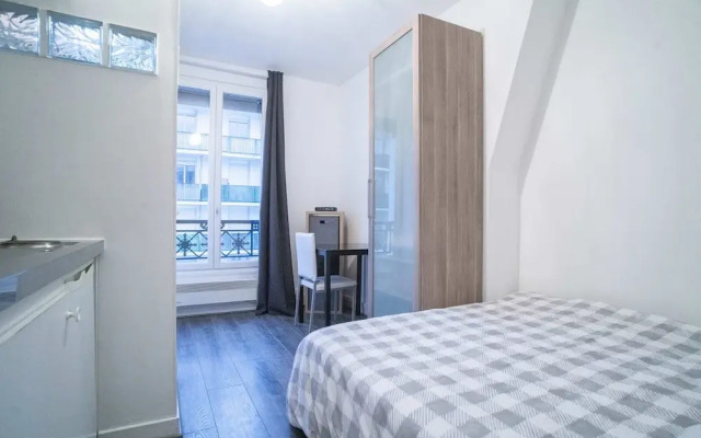 Hostnfly Apartments - Beautiful Bright Studio Near Père Lachaise