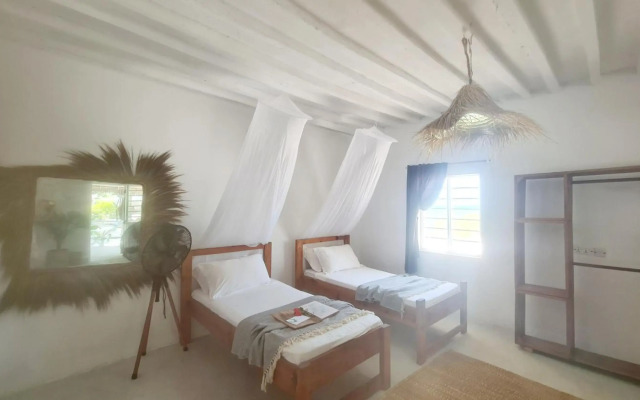 Garden Beach Bungalows