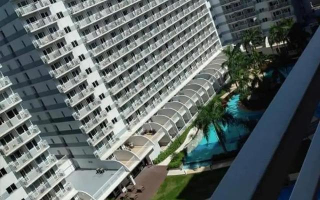 SHELL c3 shortwalk mall of asia near airport