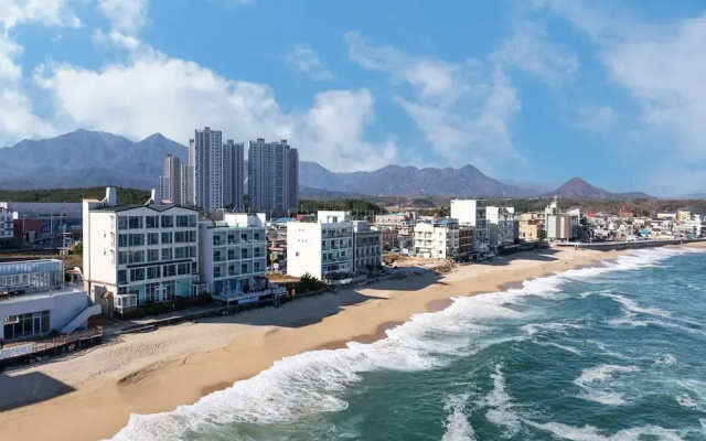Goseong The Wave Pension