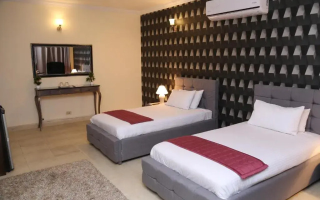 Westin Suites Guest House