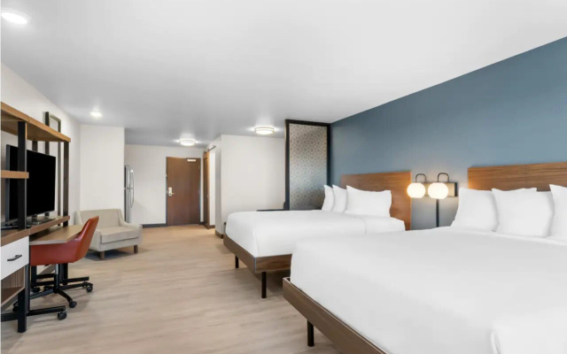Everhome Suites Cheyenne