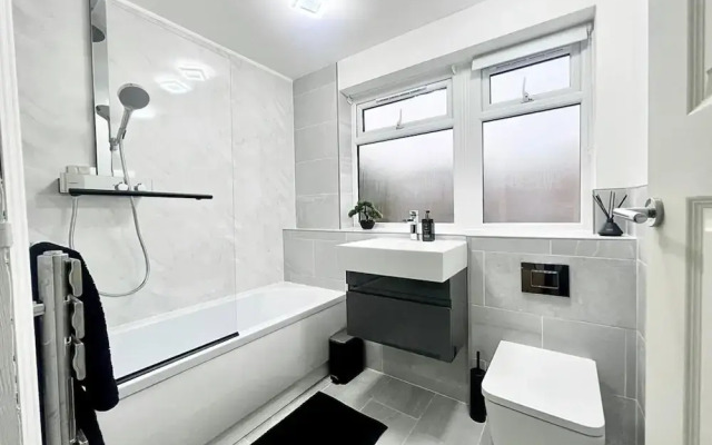 Modern Apartment Free Parking Wifi Edgbaston