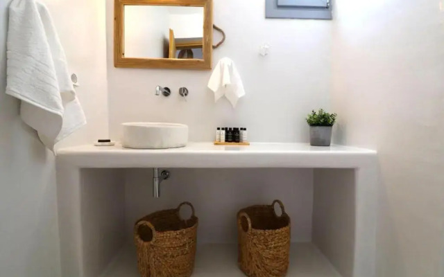 The Nine Graces - Agia Anna Beach Apartements