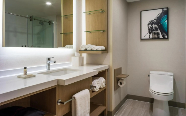 Delta Hotels by Marriott Ontario Airport