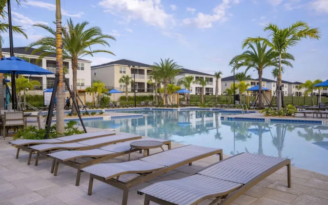 8923 SD - Champions Gate