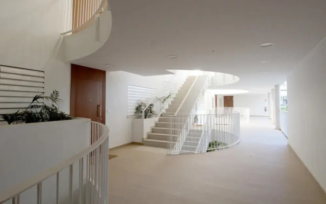 Sea View Apartment Near The Beach