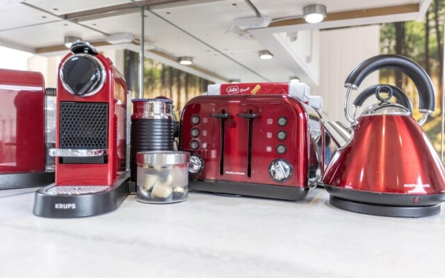 1bed Apartment - Convenient Location - Petsallowed