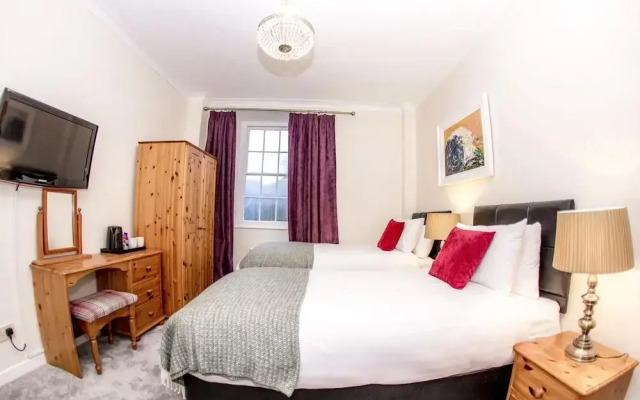 Royal Goat Hotel