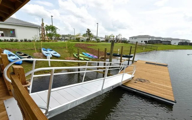Storey Lake Lakeview Villa 2967