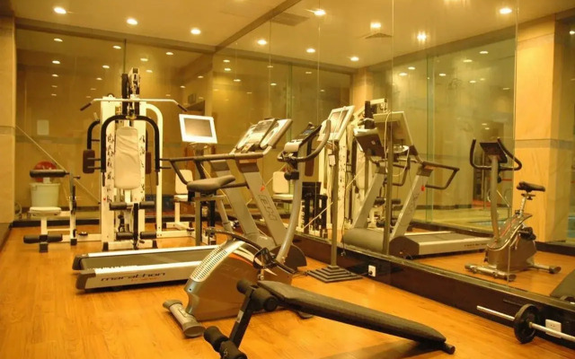 Shanghai Donghu Hotel