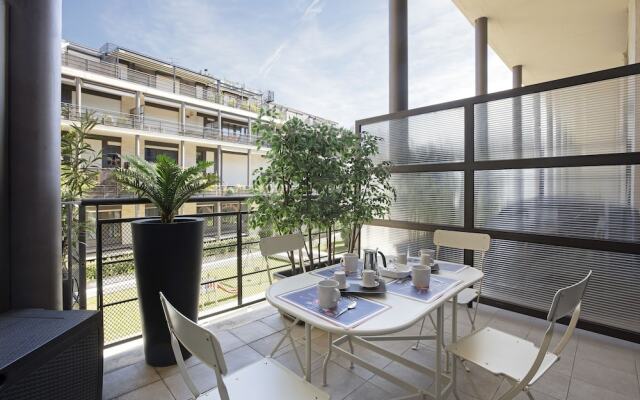 Elegant Loft with balcony