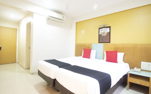 Shree Omkar Executive by OYO Rooms