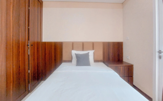 Minimalist And Warm Studio Apartment At B Residence