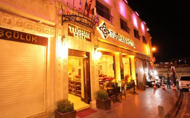 Tughan Hotel