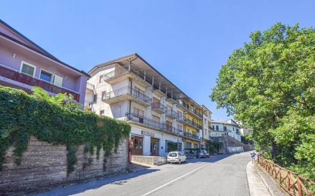 Amazing Apartment in Montepaone With 4 Bedrooms