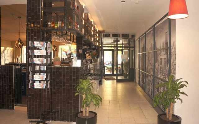 Escale Hotel