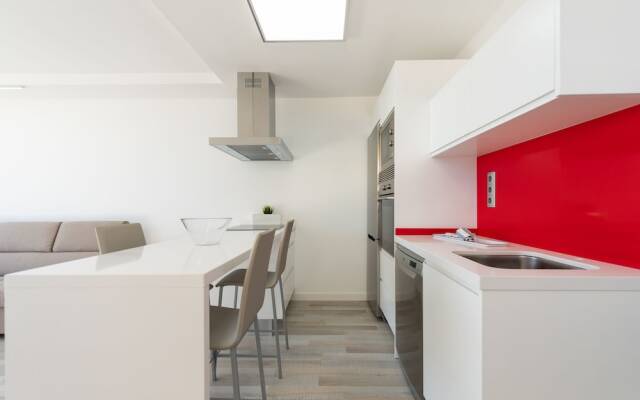 Apartamentos Aguila Beach