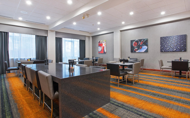 Holiday Inn University Plaza-Bowling Green by IHG