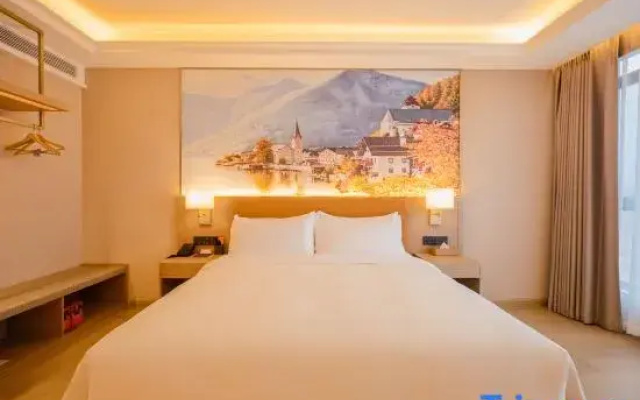 Vienna Hotel (Manas Red Wine Park Branch)