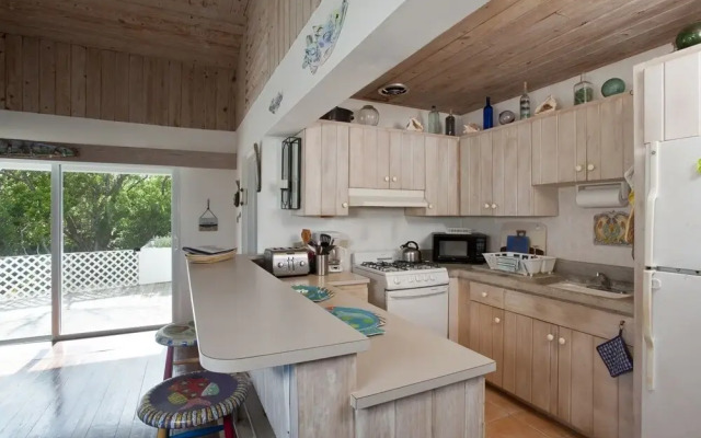 Wreckless 4 Bedroom Home