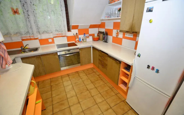Townhouse in Bechyne With Private Pool
