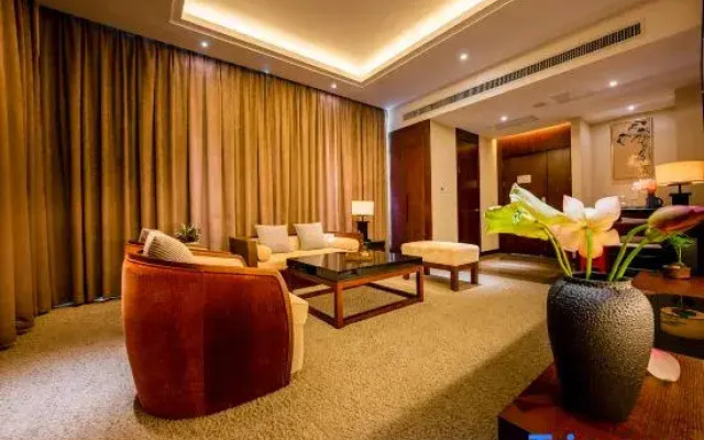 Qingyang Xifeng Hotel