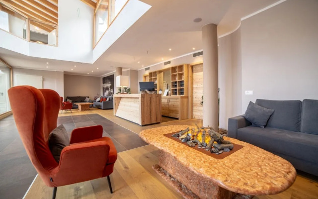 Hotel Caminetto Mountain Resort