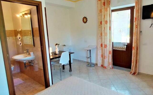 Amalfi Coast Countryside With Jacuzzi and Garden