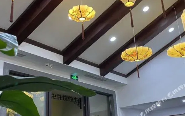 Yuqingge Garden Hotel